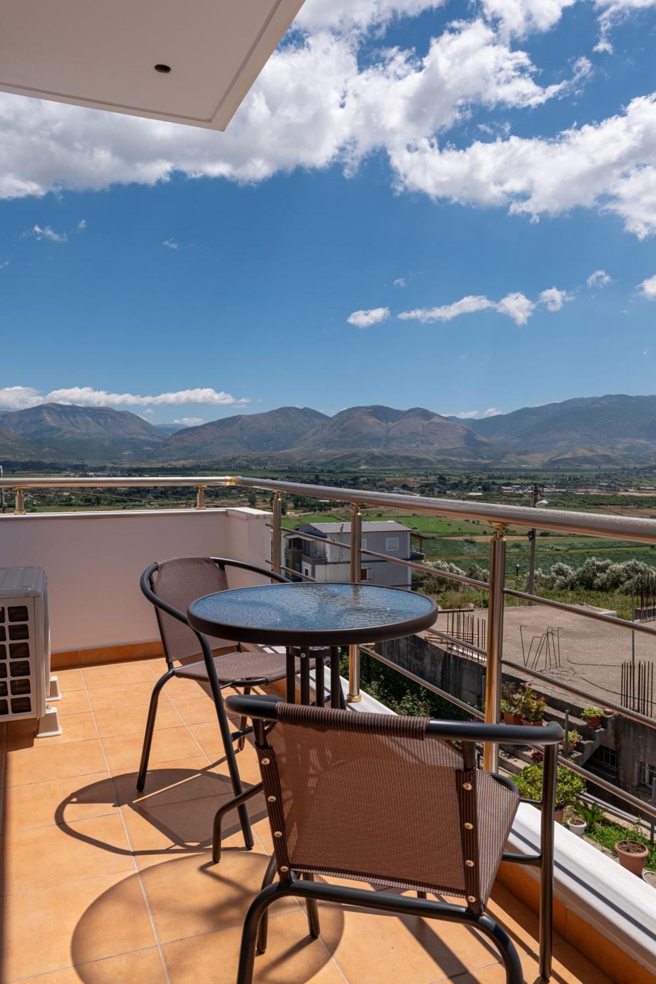 Villa Serenity Sarandë Exterior foto
